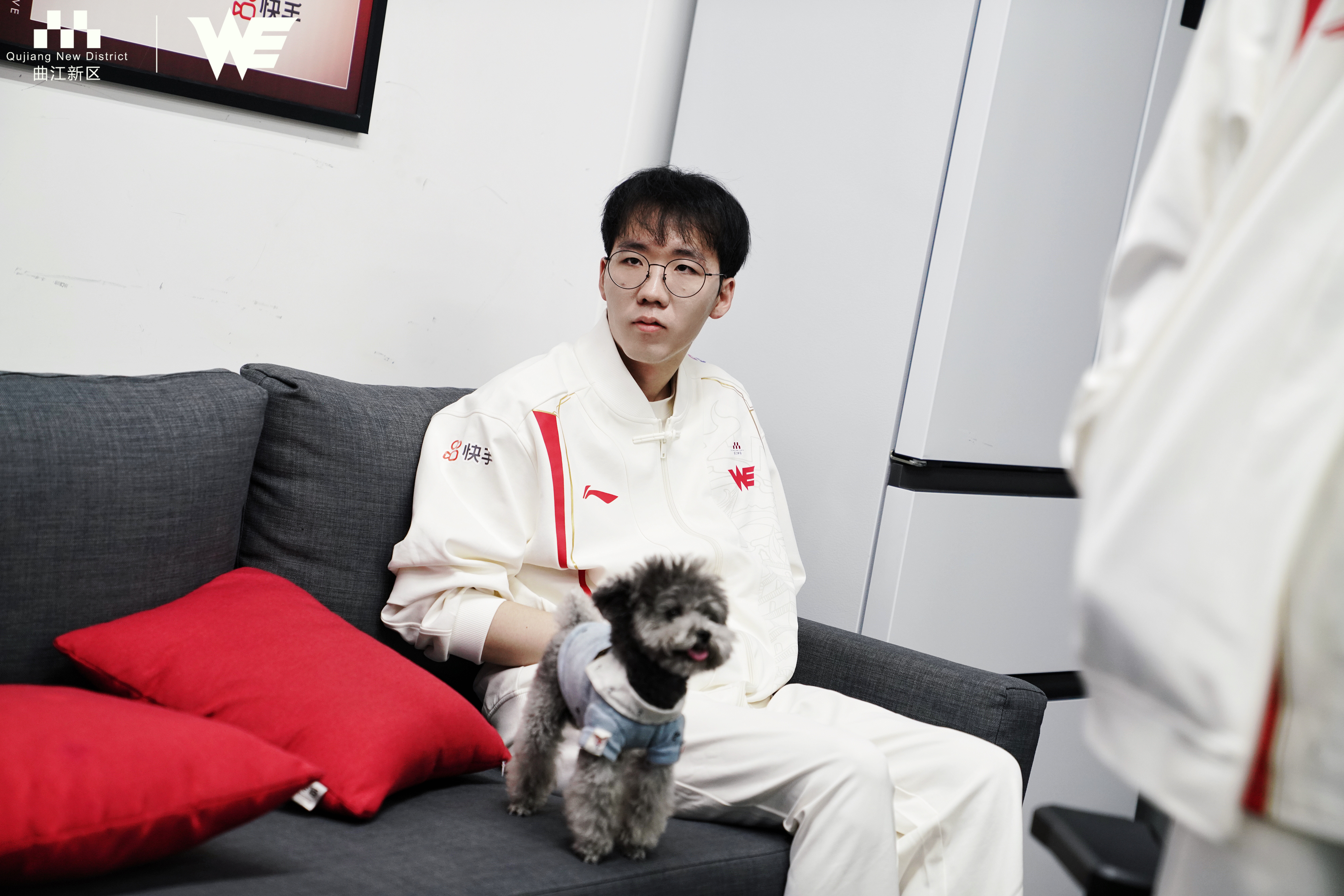 开云官网-TeamWE完胜GEN,369一己之力扛起全队