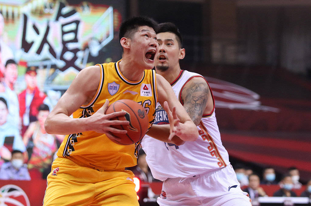 意大利男篮横扫尼日利亚男篮,丹尼·格林统治全场 意大利男篮横扫尼日利亚男篮,丹尼·格林统治全场