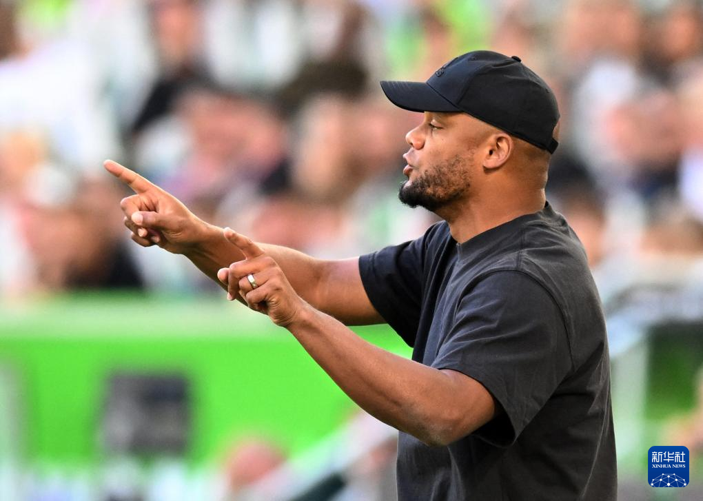 包含沃尔夫斯堡客场战胜强敌,取得三分的词条 包含沃尔夫斯堡客场战胜强敌,取得三分的词条