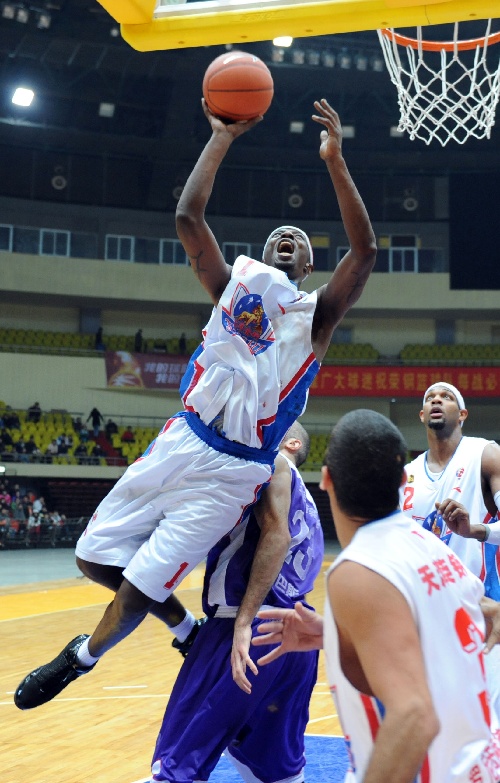 包含天津男篮全力冲刺,最终迎来突破取胜的词条 包含天津男篮全力冲刺,最终迎来突破取胜的词条