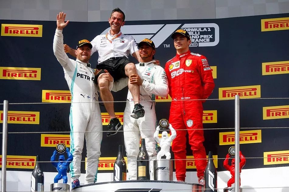 开云体育在线-关于威廉姆斯碾压梅赛德斯,诺里斯统治全场的信息